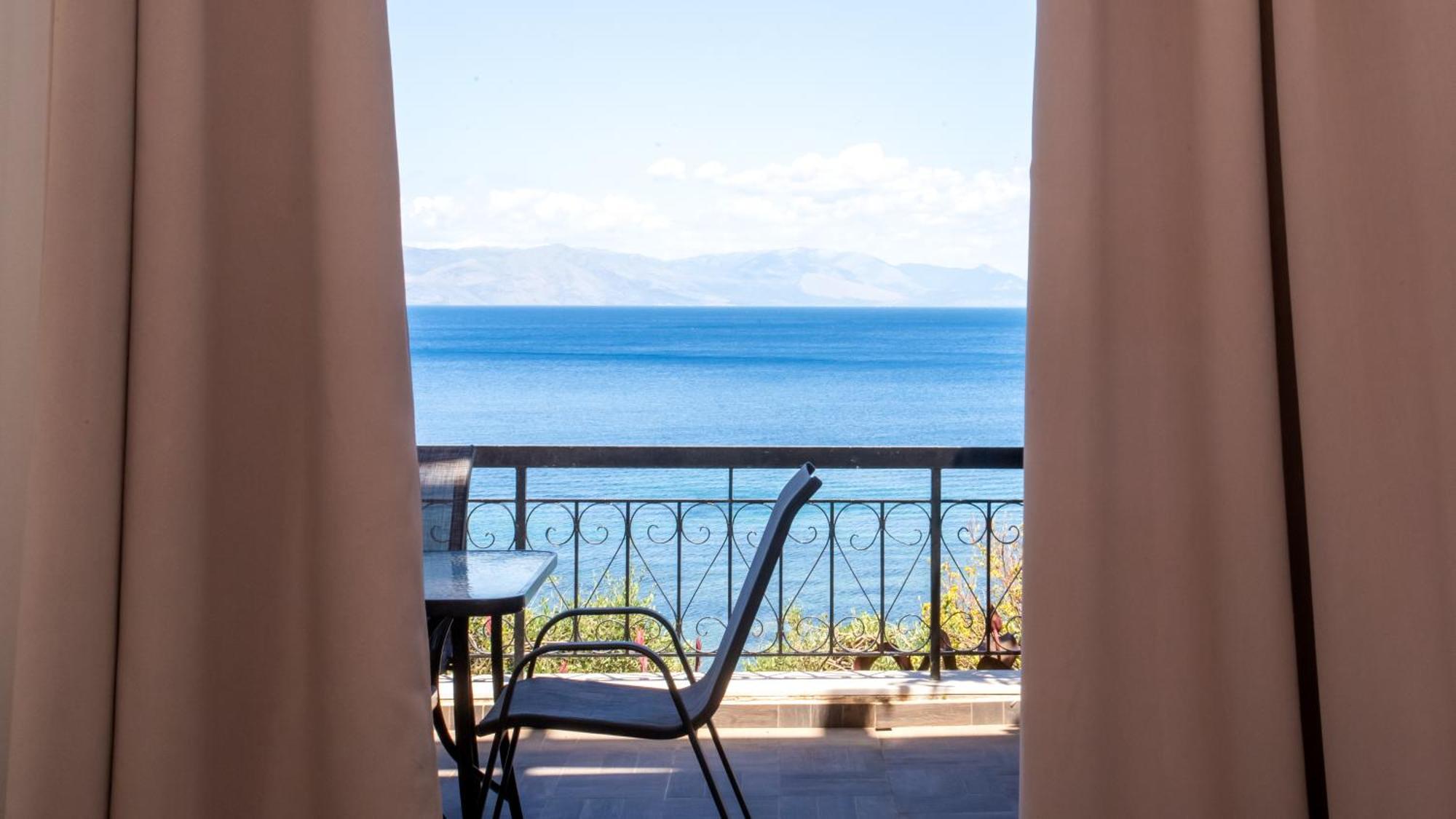 Ferienwohnung Ionian Kaizer Boutique Achílleion Exterior foto